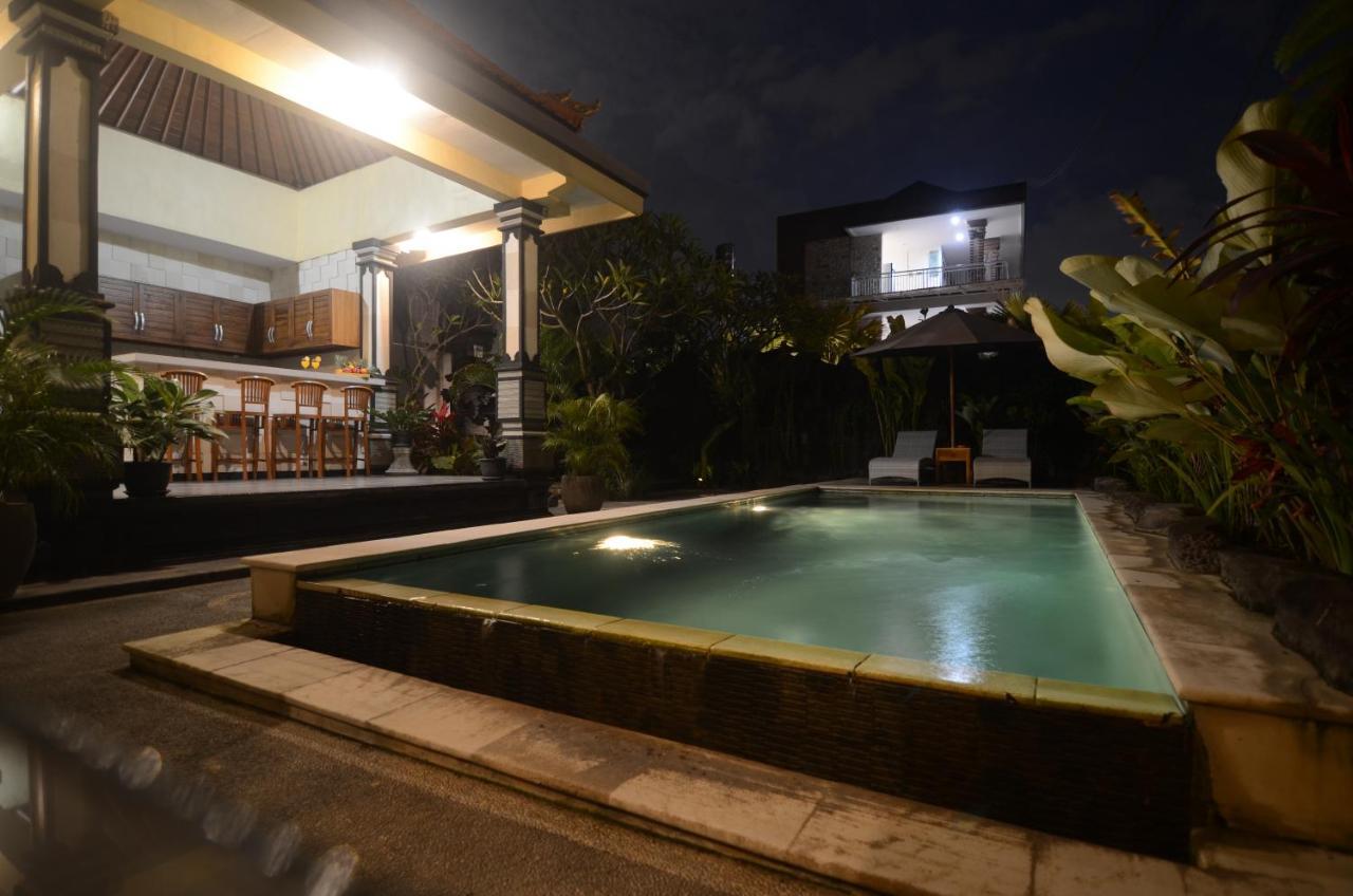 Kusuma Guesthouse チャングー エクステリア 写真