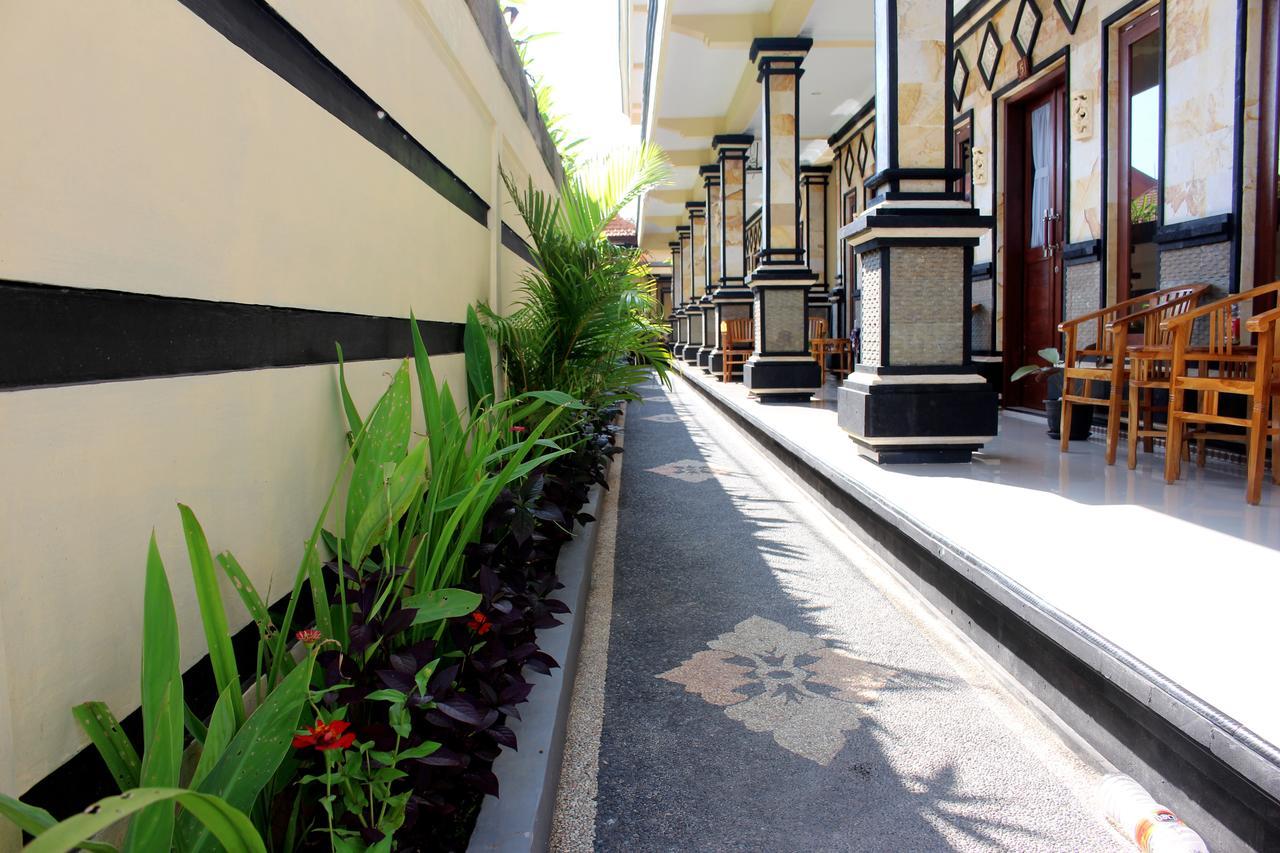 Kusuma Guesthouse チャングー エクステリア 写真